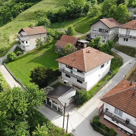 Comfort House Near Pyramides Apartman