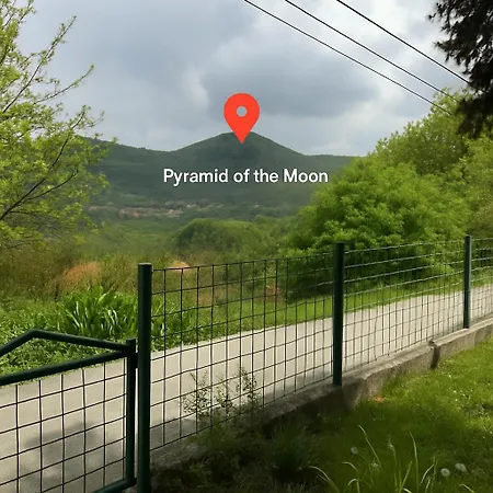 Comfort House Near Pyramides *