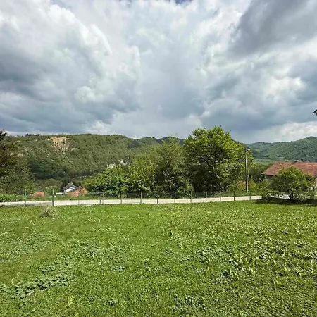 Comfort House Near Pyramides Visoko