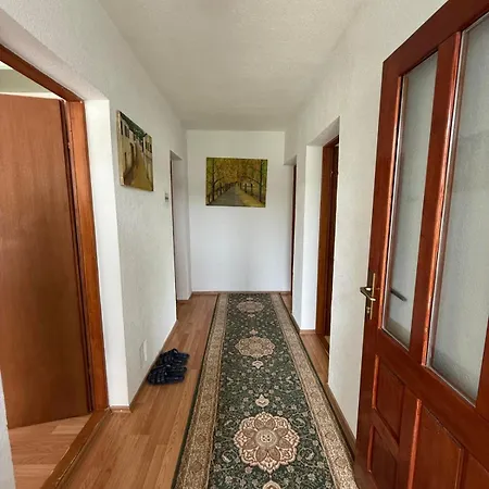 Comfort House Near Pyramides Apartman